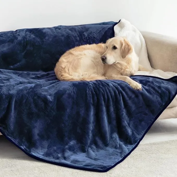 Dreamzie Manta Impermeable para Perro y Gato 127x152 cm - Azul Marino